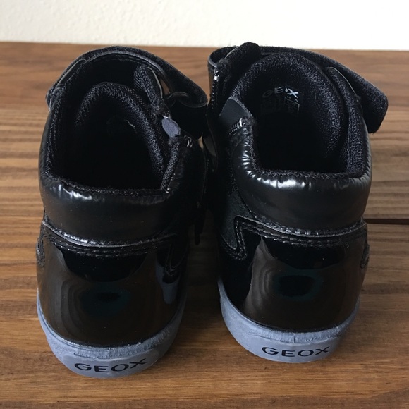 Toddlers GEOX Sneakers (26) US-8-1/2 - Picture 2 of 8